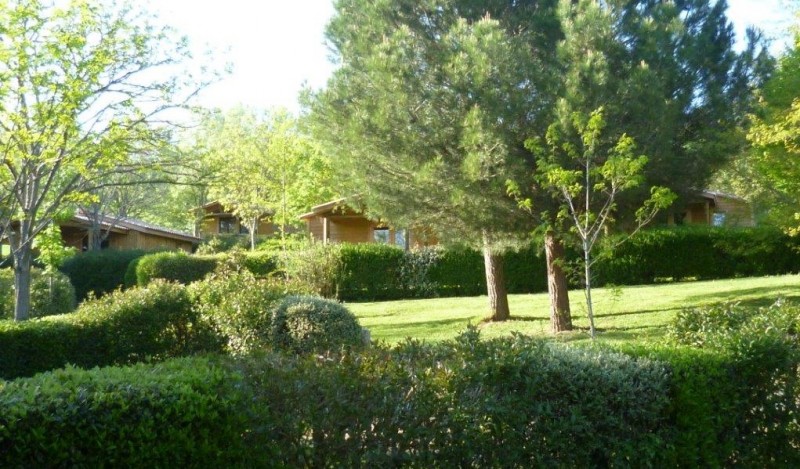 vue des chaltes du camping pre fixe