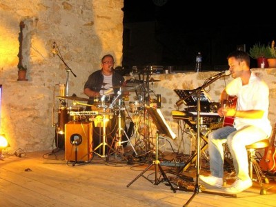 le groupe Kaméléon sur la terrasse du gîte